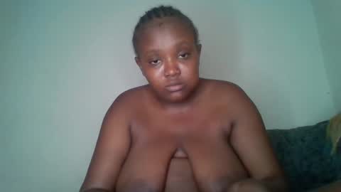 Snapshot of thickianababe chatting on 01/21/25, 11:02 thickianababe online show from 01/21/25, 11:02