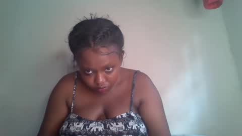 Snapshot of thickianababe chatting on 01/25/25, 01:08 thickianababe online show from 01/25/25, 01:08