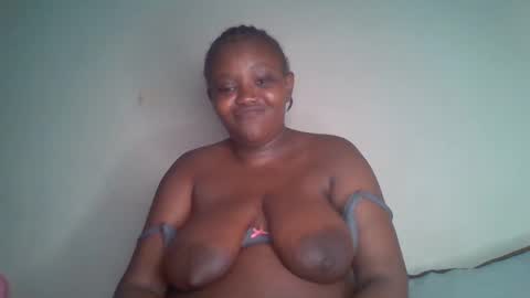 Snapshot of thickianababe chatting on 01/26/25, 05:23 thickianababe online show from 01/26/25, 05:23