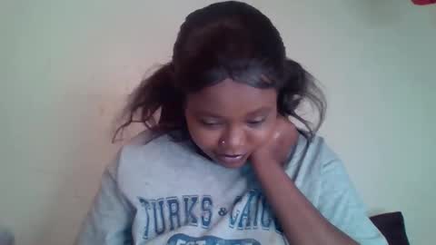 Snapshot of thickianababe chatting on 02/11/25, 10:04 thickianababe online show from 02/11/25, 10:04