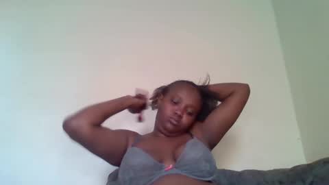 Snapshot of thickianababe chatting on 02/22/25, 09:34 thickianababe online show from 02/22/25, 09:34