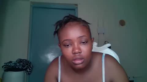 Snapshot of thickianababe chatting on 03/16/26, 09:13 thickianababe online show from 03/16/26, 09:13