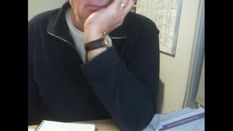Snapshot of thickmelnik chatting on 05/11/26, 02:45 James online show from 05/11/26, 02:45
