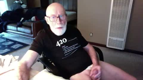 Snapshot of thickmorninwood chatting on 05/02/26, 04:23 thickmorninwood online show from 05/02/26, 04:23