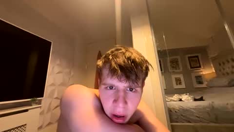thickny0ung online show from 10/17/25, 08:00