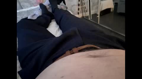 Snapshot of thicksingarters chatting on 12/05/24, 02:11 thicksingarters online show from 12/05/24, 02:11