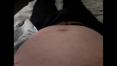 Snapshot of thicksingarters chatting on 02/05/25, 02:19 thicksingarters online show from 02/05/25, 02:19