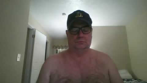 Snapshot of thickwhiteload chatting on 01/28/25, 03:35 thickwhiteload online show from 01/28/25, 03:35