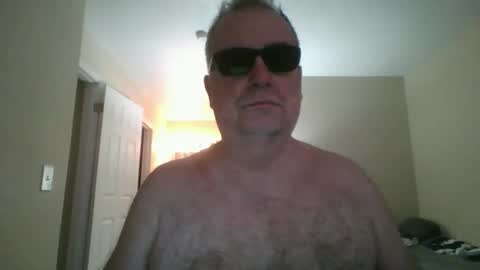 Snapshot of thickwhiteload chatting on 02/28/25, 03:48 thickwhiteload online show from 02/28/25, 03:48