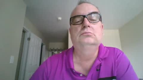 Snapshot of thickwhiteload chatting on 09/20/25, 04:19 thickwhiteload online show from 09/20/25, 04:19