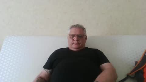 Snapshot of thierrysymp chatting on 05/25/26, 01:39 Thierrysymp online show from 05/25/26, 01:39