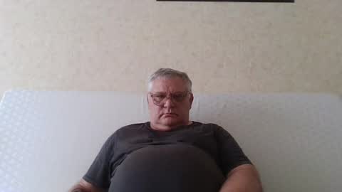 Snapshot of thierrysymp chatting on 08/03/26, 04:44 Thierrysymp online show from 08/03/26, 04:44