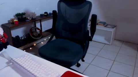 Snapshot of thieves_us chatting on 11/20/25, 09:14 thieves_us online show from 11/20/25, 09:14