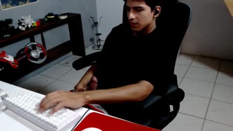 Snapshot of thieves_us chatting on 12/18/25, 04:51 thieves_us online show from 12/18/25, 04:51