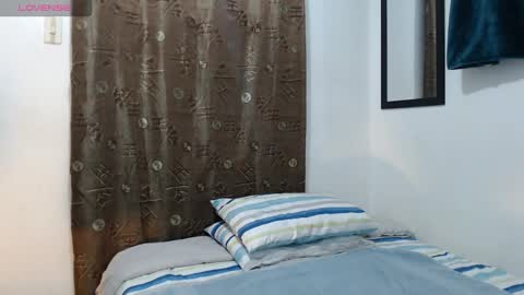 Thiiago online show from 09/29/25, 04:34