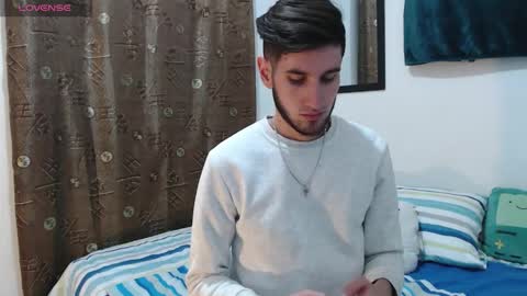 Thiiago online show from 10/15/25, 05:51