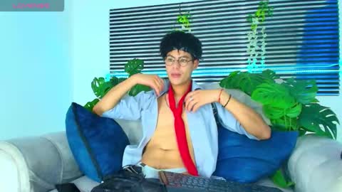 Thiago Saenzz online show from 03/13/26, 03:29