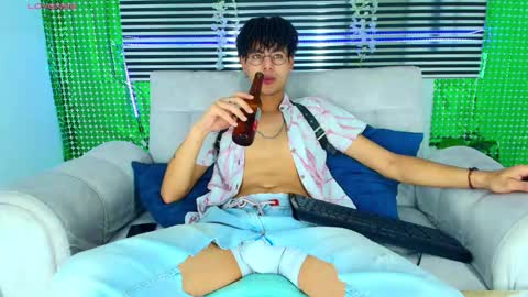 Thiago Saenzz online show from 03/23/26, 02:37