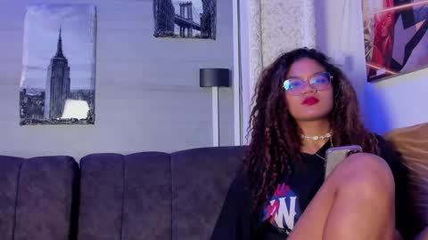 thing1_and__thing2 online show from 11/30/25, 04:27