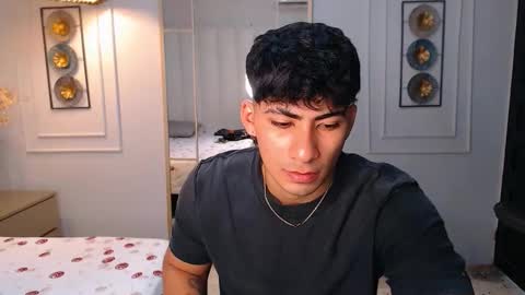 MICHAEL AND CRISS online show from 12/21/25, 09:22