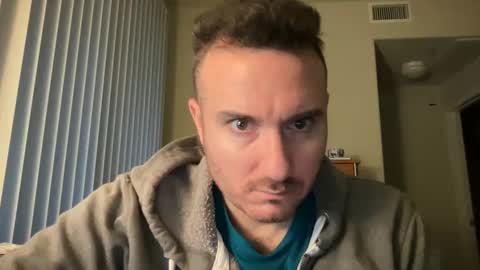 Snapshot of thisbigjewishdick chatting on 01/09/25, 12:57 This Big Jewish Dick online show from 01/09/25, 12:57