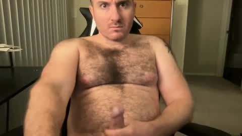 Snapshot of thisbigjewishdick chatting on 01/12/25, 06:39 This Big Jewish Dick online show from 01/12/25, 06:39