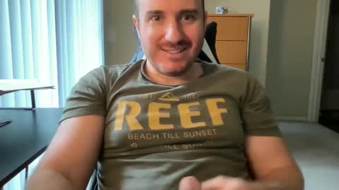 Snapshot of thisbigjewishdick chatting on 02/05/25, 09:07 This Big Jewish Dick online show from 02/05/25, 09:07