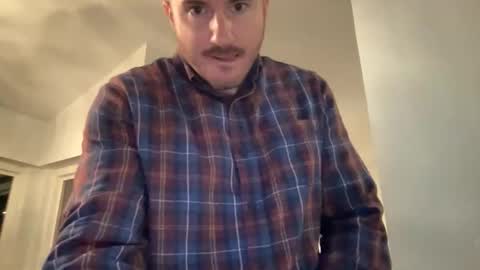 Snapshot of thisbigjewishdick chatting on 02/19/26, 02:40 This Big Jewish Dick online show from 02/19/26, 02:40