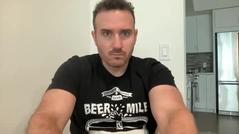 Snapshot of thisbigjewishdick chatting on 05/25/26, 11:44 This Big Jewish Dick online show from 05/25/26, 11:44