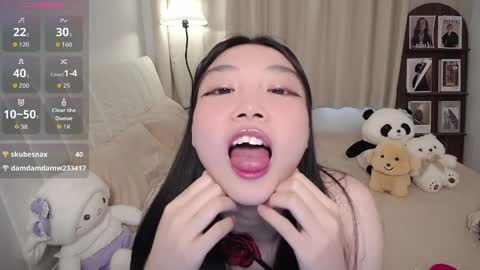 Snapshot of thisgirl__ chatting on 05/22/26, 01:57 kk online show from 05/22/26, 01:57
