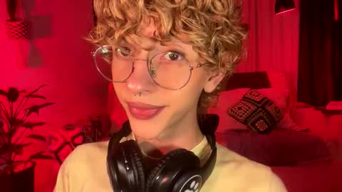 Damiano online show from 04/22/26, 07:59