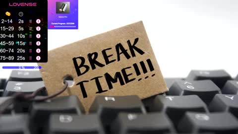 Snapshot of thom610 chatting on 12/06/24, 02:24 ThomaSan online show from 12/06/24, 02:24