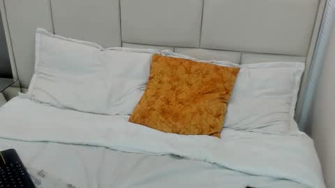 Thom online show from 03/24/26, 04:28