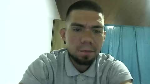 Snapshot of thomas2wood chatting on 04/10/26, 01:00 Thomas2Wood online show from 04/10/26, 01:00