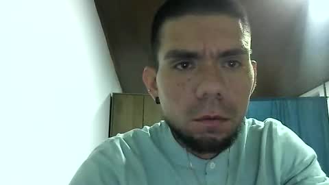 Snapshot of thomas2wood chatting on 04/20/26, 12:02 Thomas2Wood online show from 04/20/26, 12:02