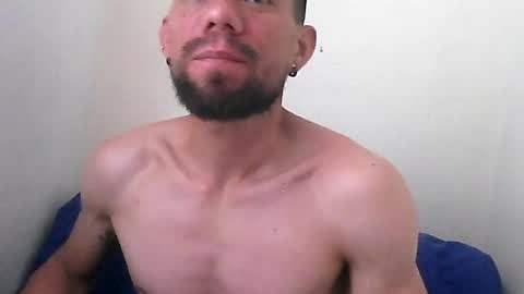 Snapshot of thomas2wood chatting on 06/19/26, 08:34 Thomas2Wood online show from 06/19/26, 08:34