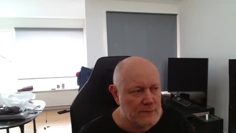 Snapshot of thomas315627 chatting on 05/03/26, 12:44 thomas315627 online show from 05/03/26, 12:44