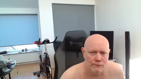 Snapshot of thomas315627 chatting on 05/09/26, 06:18 thomas315627 online show from 05/09/26, 06:18