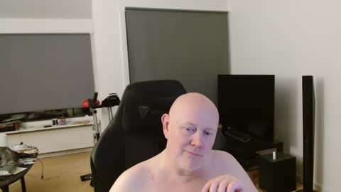 Snapshot of thomas315627 chatting on 05/09/26, 09:53 thomas315627 online show from 05/09/26, 09:53