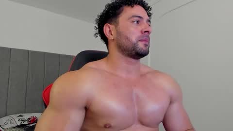 Thomas Brandon online show from 09/23/25, 04:26