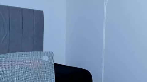 Snapshot of thomas_brandon chatting on 01/12/26, 05:23 Thomas Brandon online show from 01/12/26, 05:23