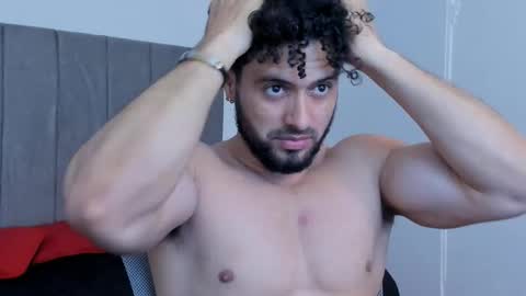 Snapshot of thomas_brandon chatting on 01/13/26, 05:46 Thomas Brandon online show from 01/13/26, 05:46