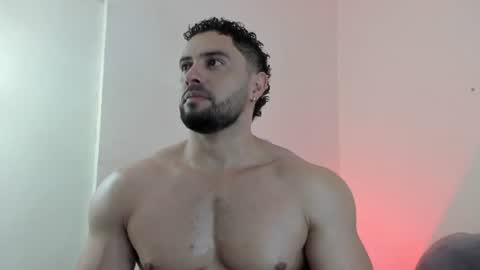 Snapshot of thomas_brandon chatting on 07/13/26, 10:01 Thomas Brandon online show from 07/13/26, 10:01