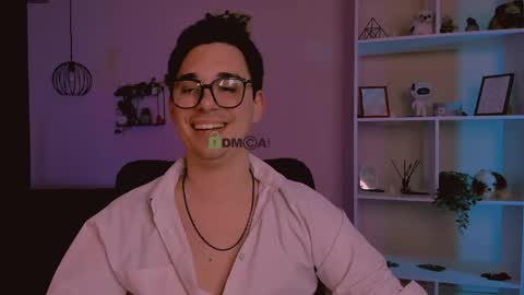 thomas_crow online show from 04/26/26, 09:07