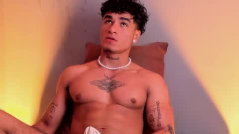 Thomas 3  JUST STAY AND BE MY LAST LOVE online show from 12/08/24, 12:07