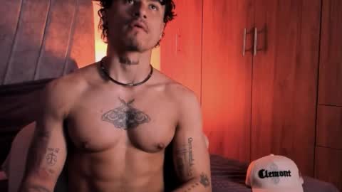 Thomas 3  JUST STAY AND BE MY LAST LOVE online show from 09/21/25, 11:39