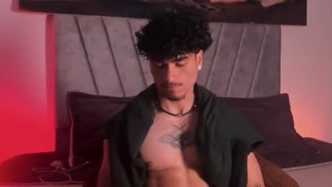 Thomas 3  JUST STAY AND BE MY LAST LOVE online show from 11/25/25, 07:03