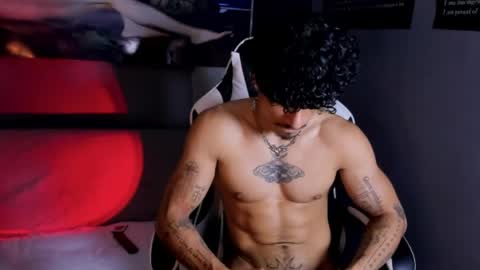 Thomas 3  JUST STAY AND BE MY LAST LOVE online show from 04/22/26, 07:00