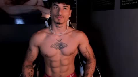 Snapshot of thomas_fit1 chatting on 06/11/26, 02:44 Thomas 3 JUST STAY AND BE MY LAST LOVE online show from 06/11/26, 02:44