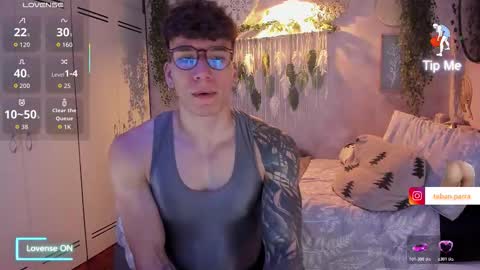 Thomas Grey online show from 11/30/25, 03:43